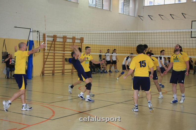 110515 event 200_tn.jpg